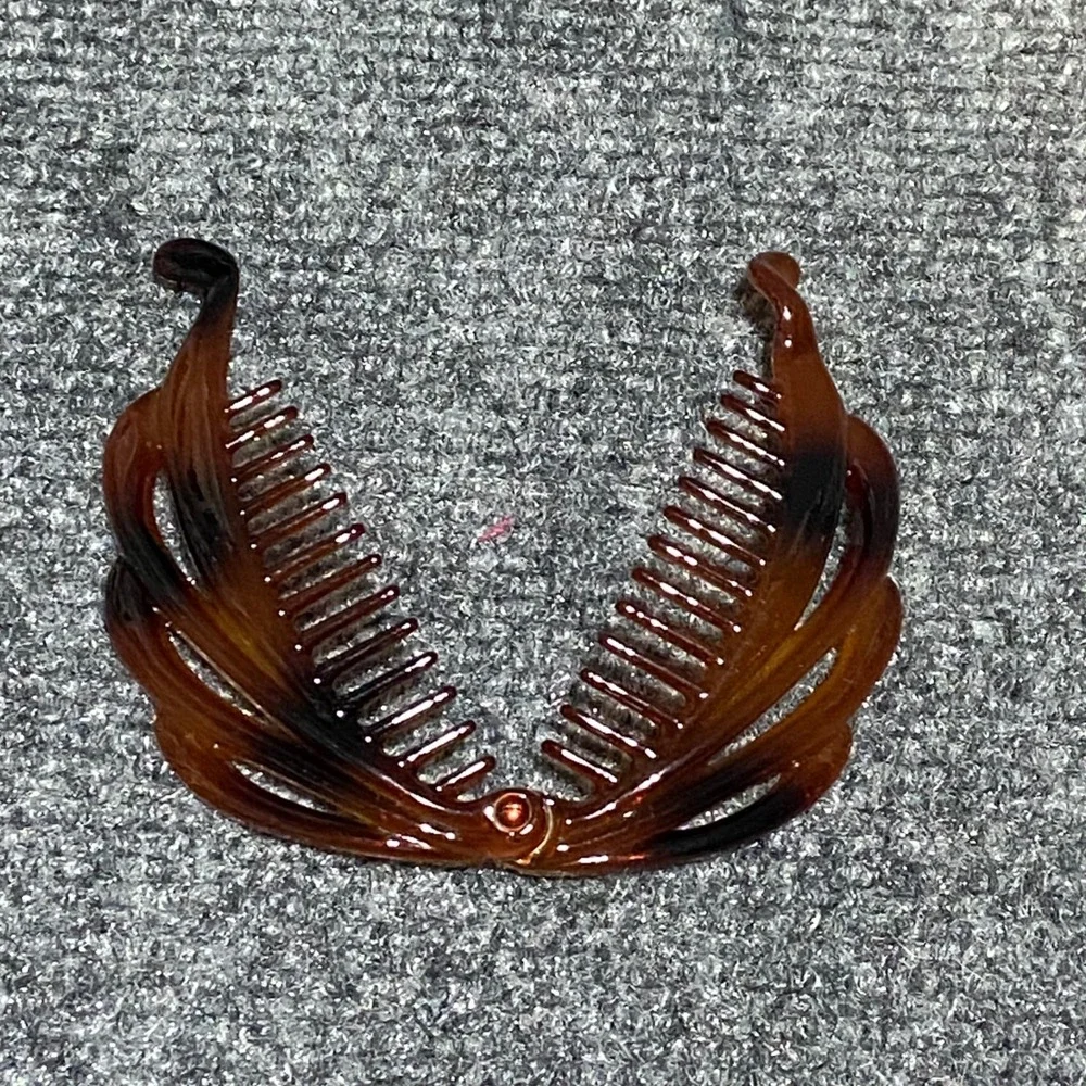 Scunci Tortoiseshell Hair Accessory Set 2 Side Combs 1 Leaf Banana Clip 90s Y2K